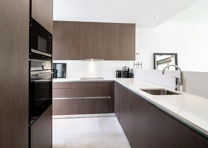 Golden - ماربيا