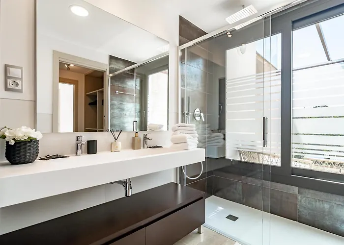 بيت للعطل Golden -