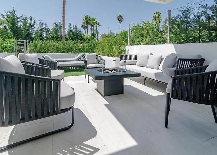 بيت للعطل Golden -